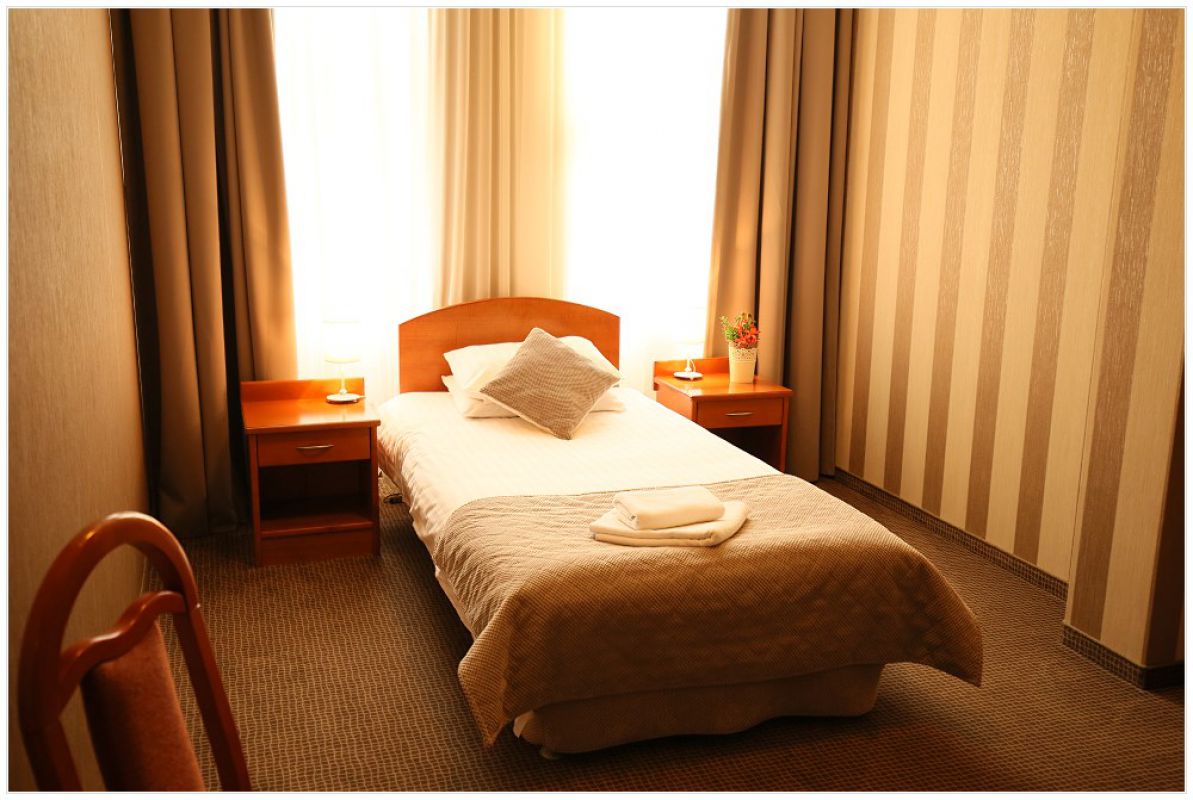 Гатэль Паланэз у цэнтры Кракава