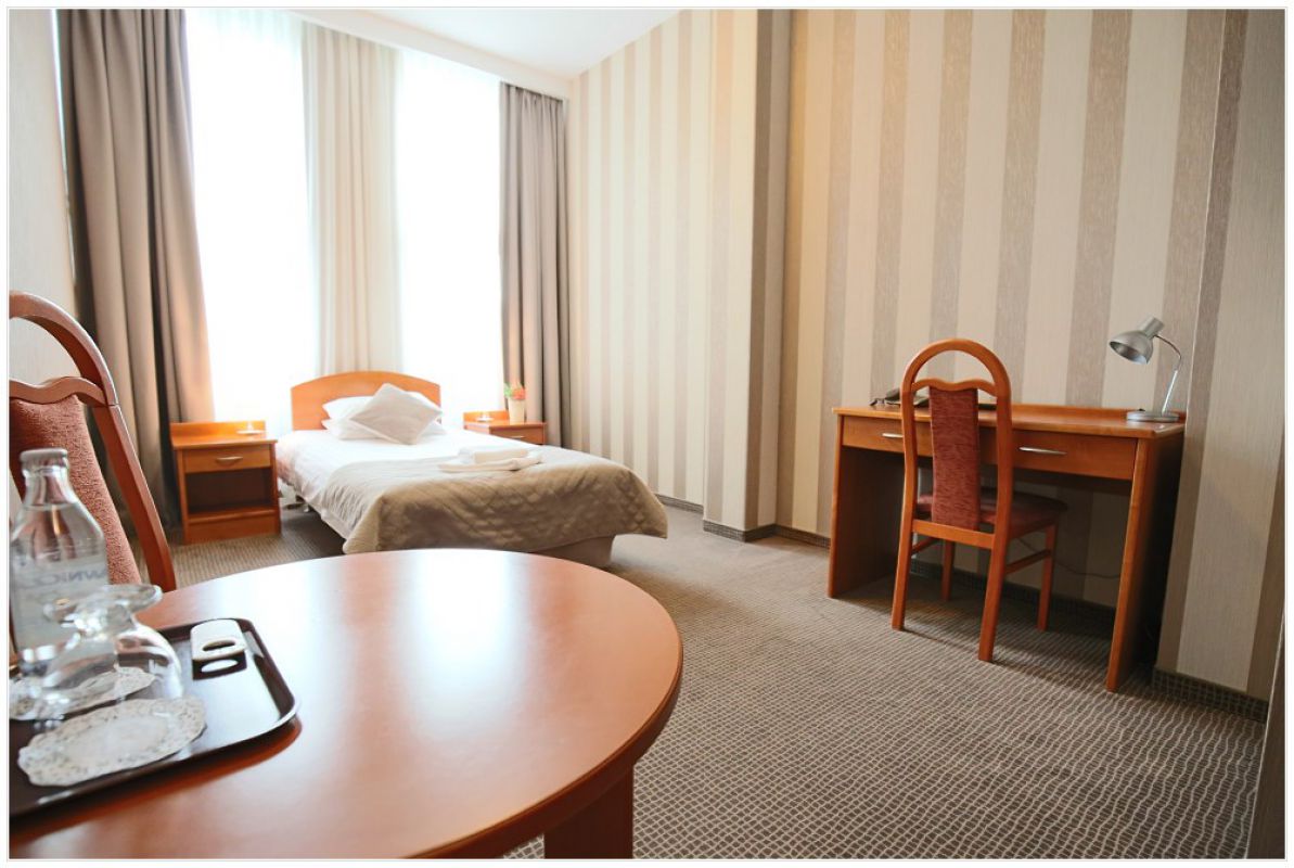 Гатэль Паланэз у цэнтры Кракава