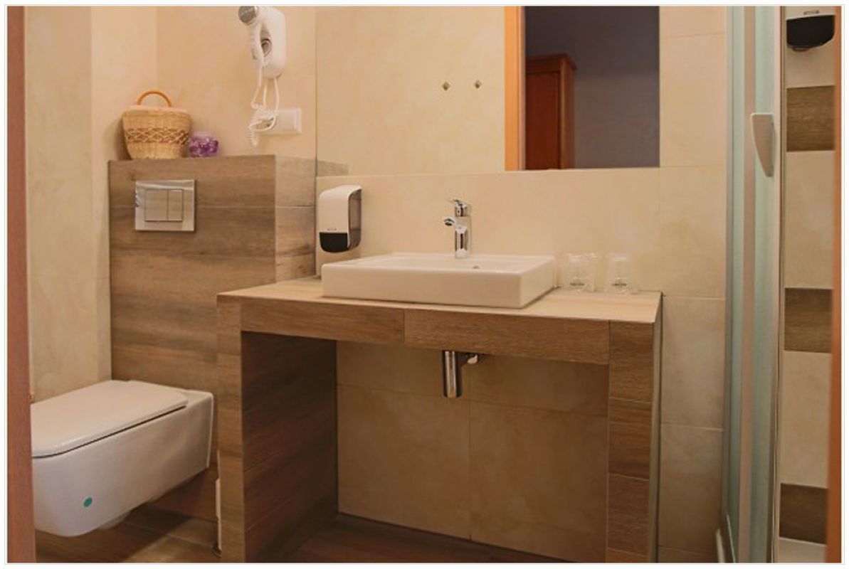 Гатэль Паланэз у цэнтры Кракава